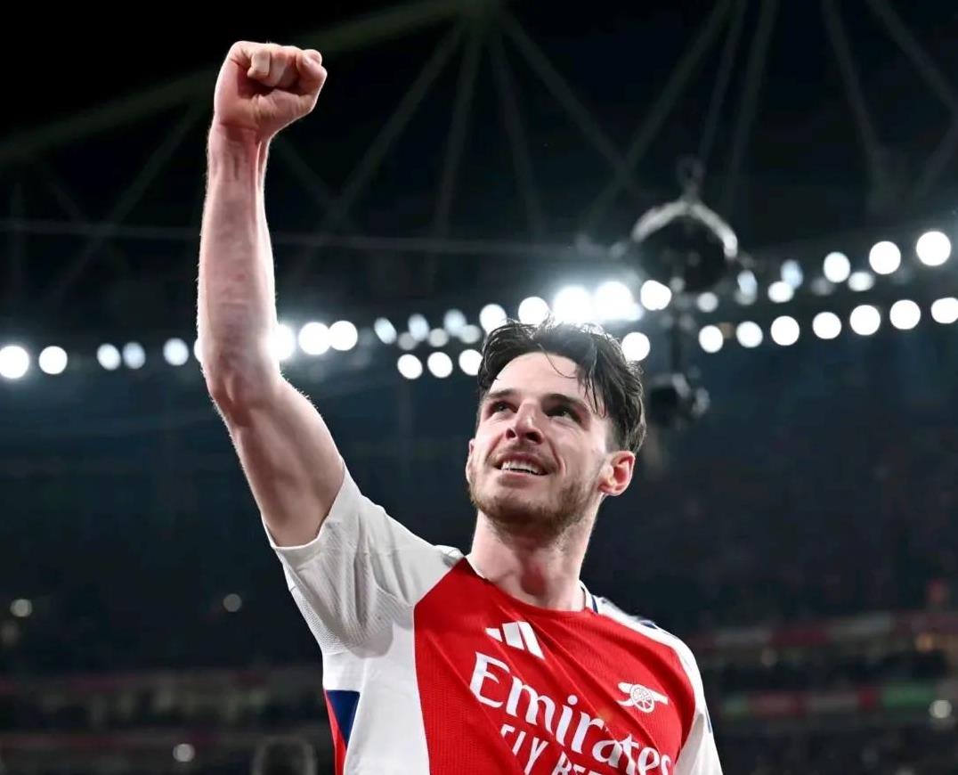 里程碑夜！阿森纳主帅复盘，西甲今晚刷纪录，底气十足，身体对抗强度拉满