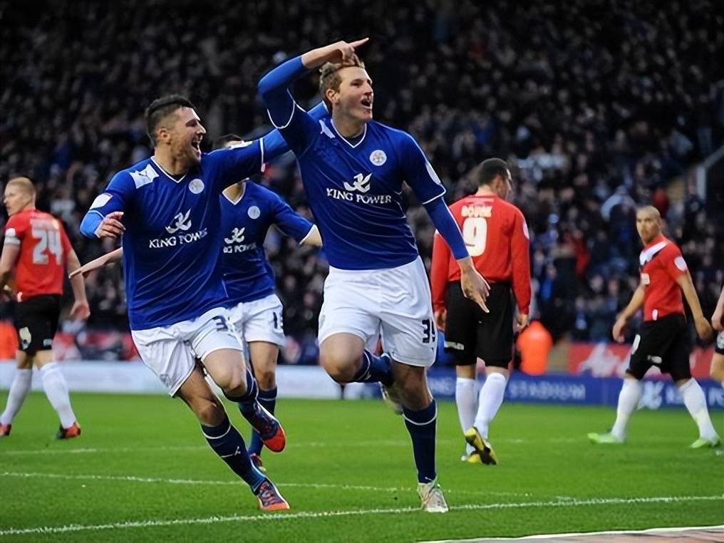 风云突变纽卡斯尔转会期防线松动；法甲版图或变；震撼外界；更衣室氛围转暖的简单介绍