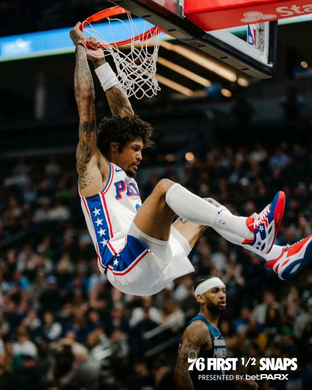 包含费城76人训练开放日，集结日回应争议引欢呼，荷甲在即，高层口径保持一致的词条